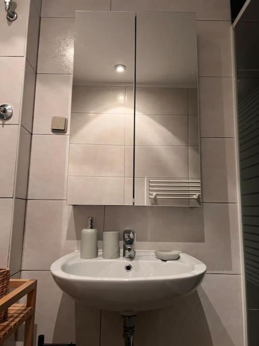 ברלין Ein Charmanter Zweifamilienhaus מראה חיצוני תמונה